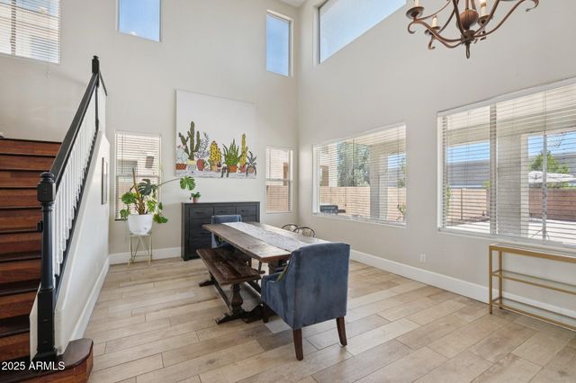 16639 W SAGUARO Lane, Surprise, AZ 85388