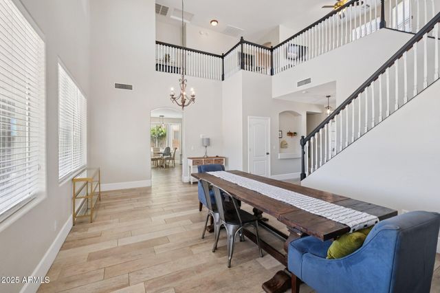 16639 W SAGUARO Lane, Surprise, AZ 85388