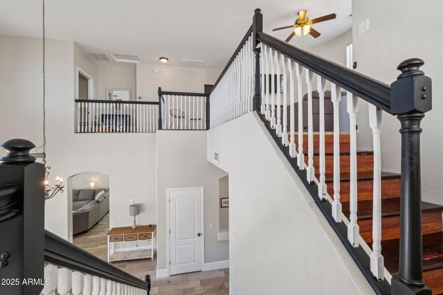 16639 W SAGUARO Lane, Surprise, AZ 85388