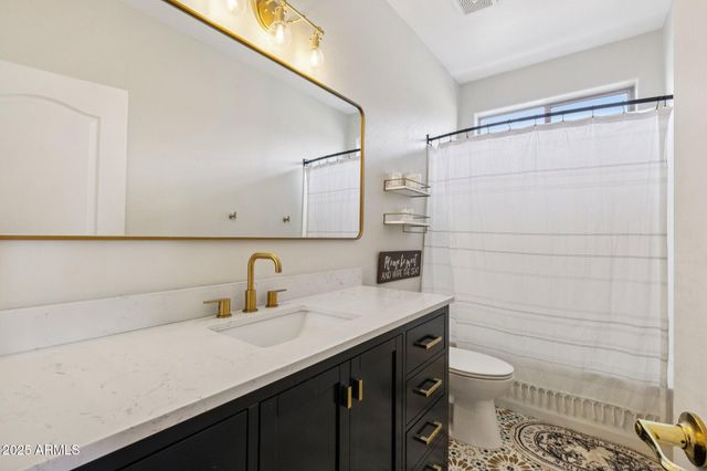 16639 W SAGUARO Lane, Surprise, AZ 85388