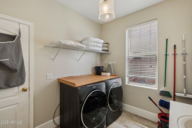 16639 W SAGUARO Lane, Surprise, AZ 85388