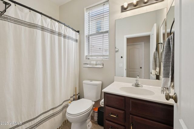 16639 W SAGUARO Lane, Surprise, AZ 85388