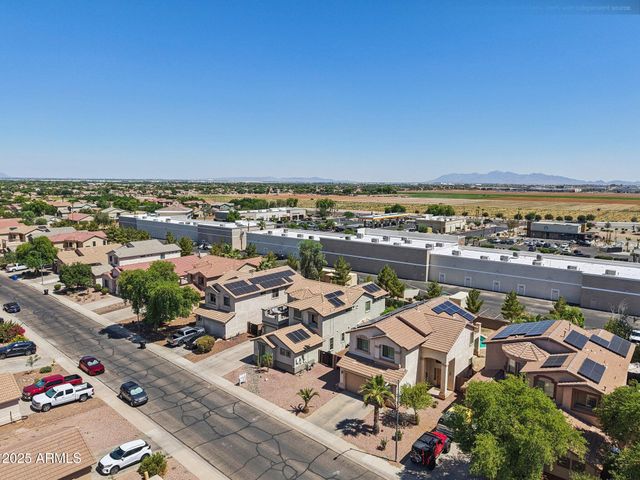 16639 W SAGUARO Lane, Surprise, AZ 85388