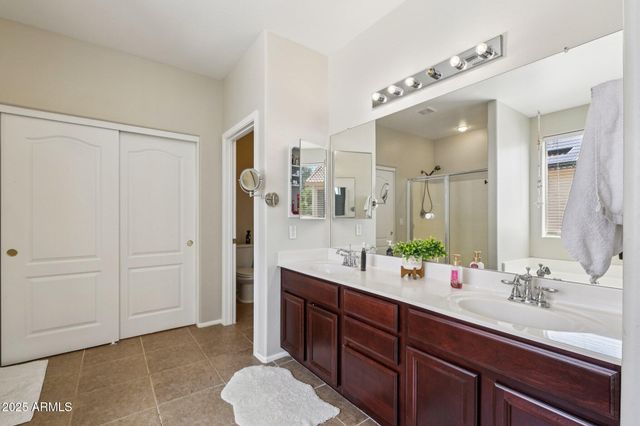 16639 W SAGUARO Lane, Surprise, AZ 85388