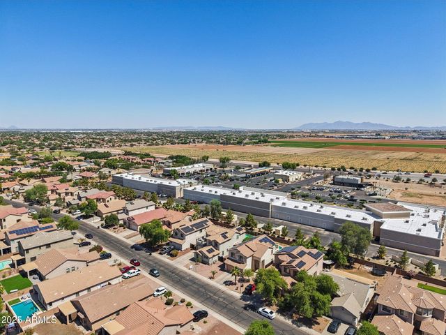 16639 W SAGUARO Lane, Surprise, AZ 85388