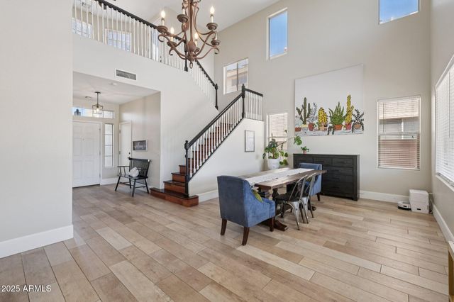 16639 W SAGUARO Lane, Surprise, AZ 85388