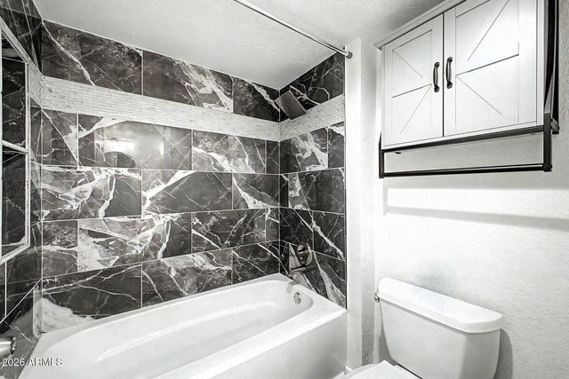 12222 N PARADISE VILLAGE Parkway S 107, Phoenix, AZ 85032