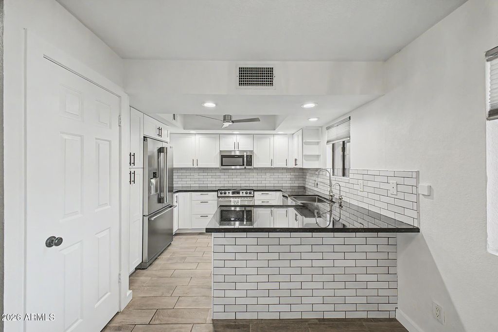 12222 N PARADISE VILLAGE Parkway S 107, Phoenix, AZ 85032 — photo 3
