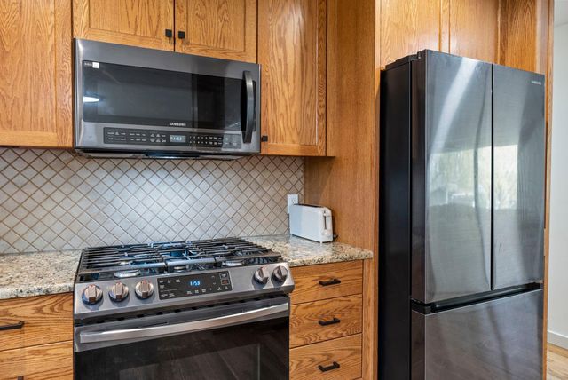 17051 Sunrise Avenue SW, Prior Lake, MN 55372