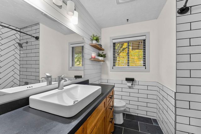 17051 Sunrise Avenue SW, Prior Lake, MN 55372