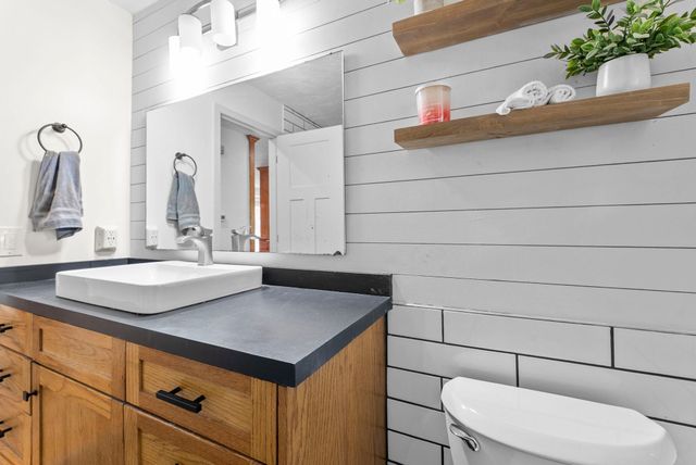 17051 Sunrise Avenue SW, Prior Lake, MN 55372