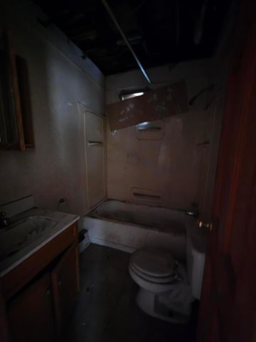 5008 Alexander Avenue, East Chicago, IN 46312