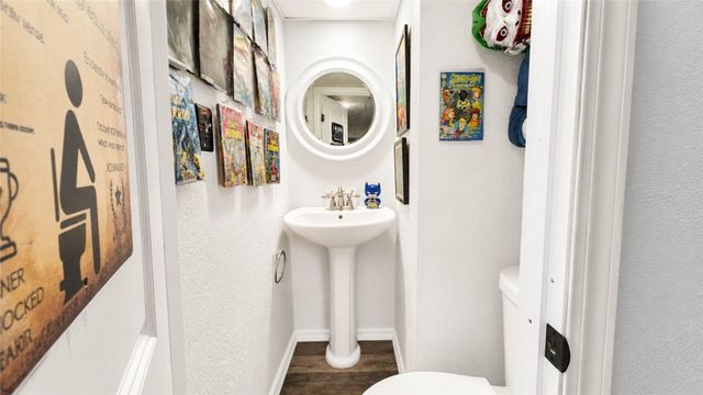 1139 W 11th St, Mckees Rocks, PA 15136