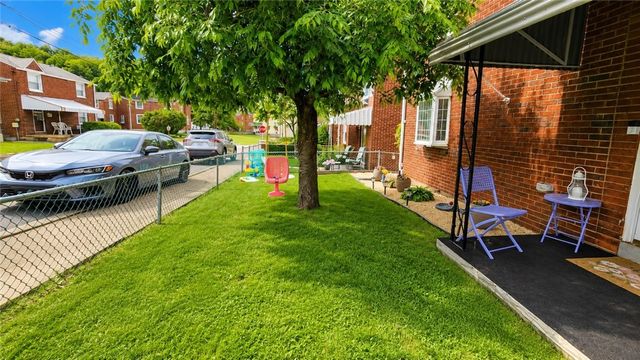 1139 W 11th St, Mckees Rocks, PA 15136