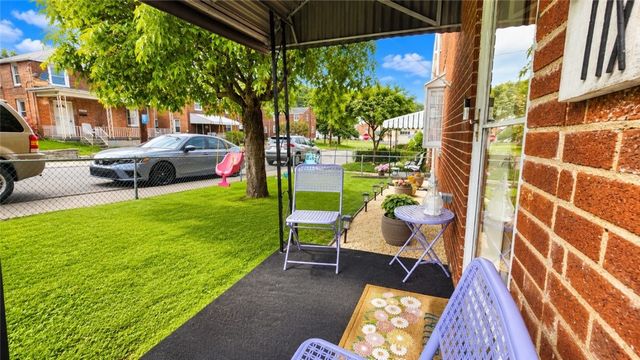 1139 W 11th St, Mckees Rocks, PA 15136
