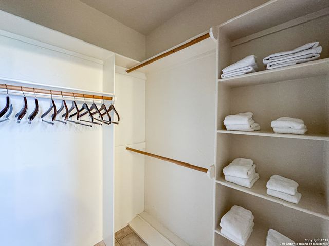 2000 Village Oak, Canyon Lake, TX 78133