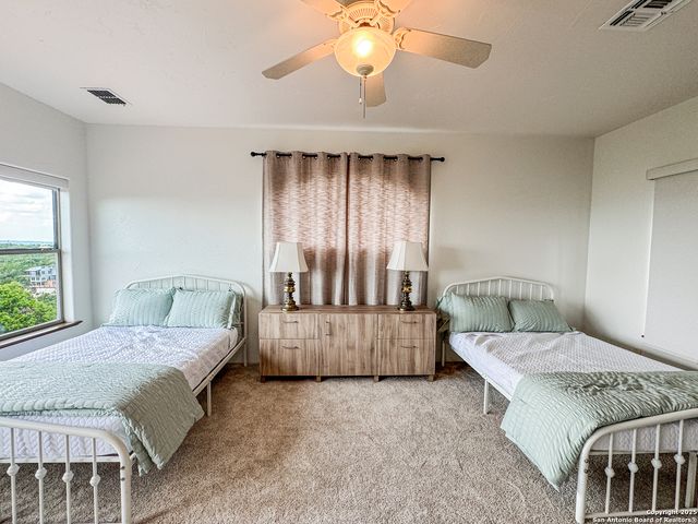 2000 Village Oak, Canyon Lake, TX 78133