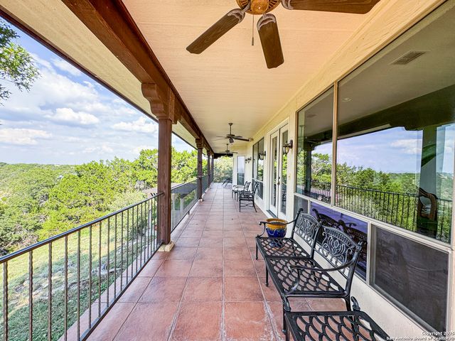 2000 Village Oak, Canyon Lake, TX 78133