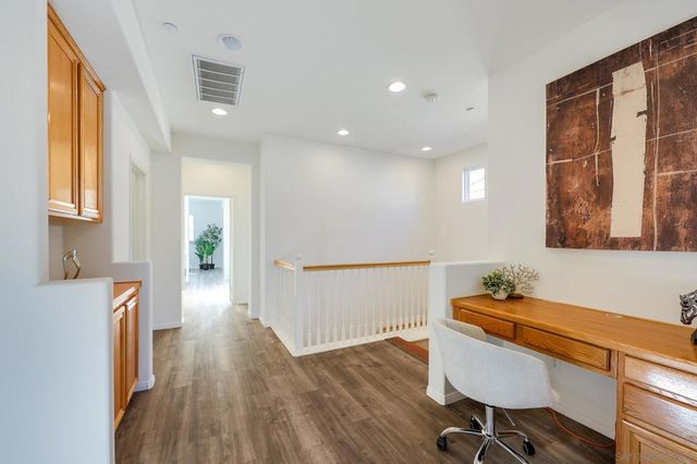 16639 Deer Ridge Rd, San Diego, CA 92127