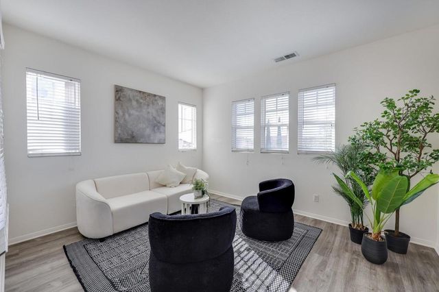 16639 Deer Ridge Rd, San Diego, CA 92127