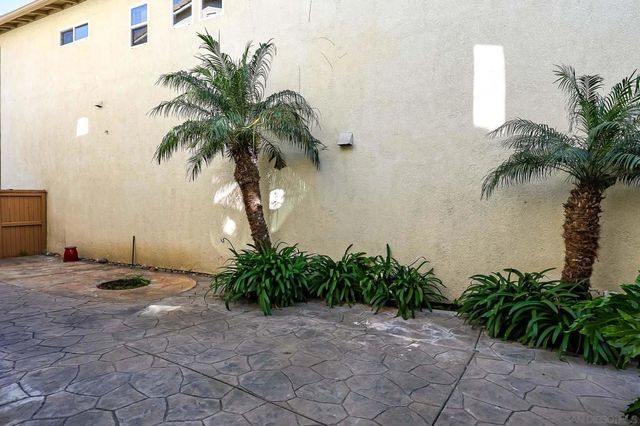 16639 Deer Ridge Rd, San Diego, CA 92127