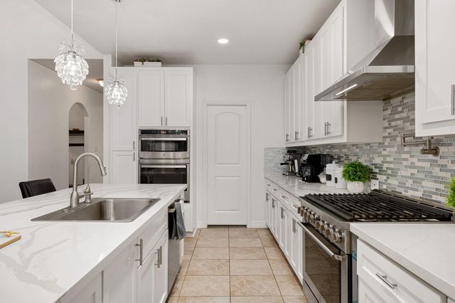 2007 Brookmont Drive, Conroe, TX 77301