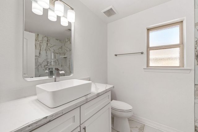 2007 Brookmont Drive, Conroe, TX 77301