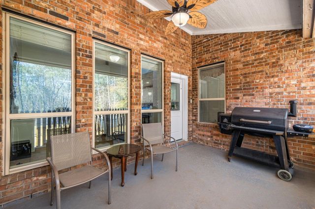 2007 Brookmont Drive, Conroe, TX 77301