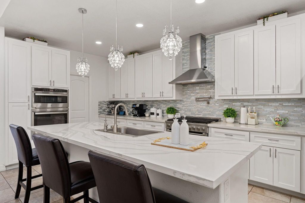 2007 Brookmont Drive, Conroe, TX 77301