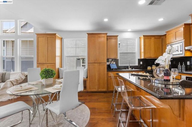 4468 Peralta Blvd, Fremont, CA 94536