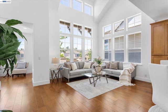 4468 Peralta Blvd, Fremont, CA 94536