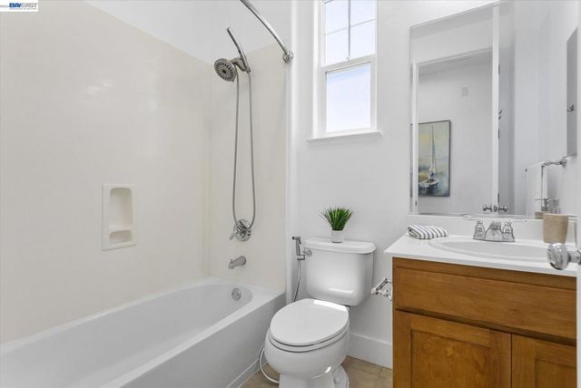 4468 Peralta Blvd, Fremont, CA 94536