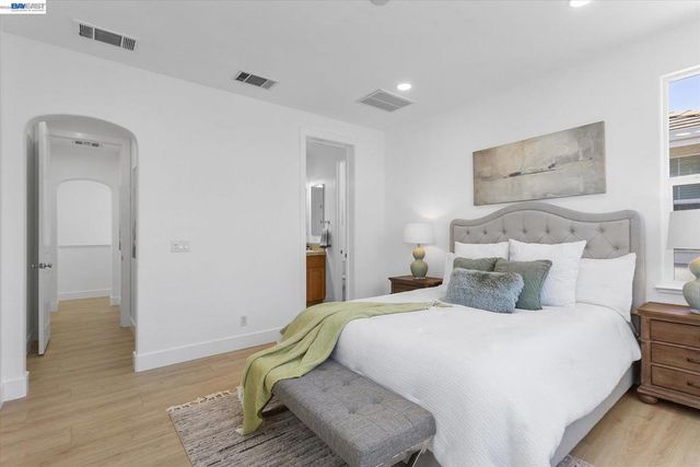 4468 Peralta Blvd, Fremont, CA 94536