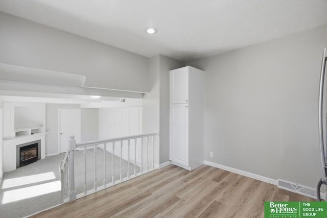5018 S 94th Street, Omaha, NE 68127
