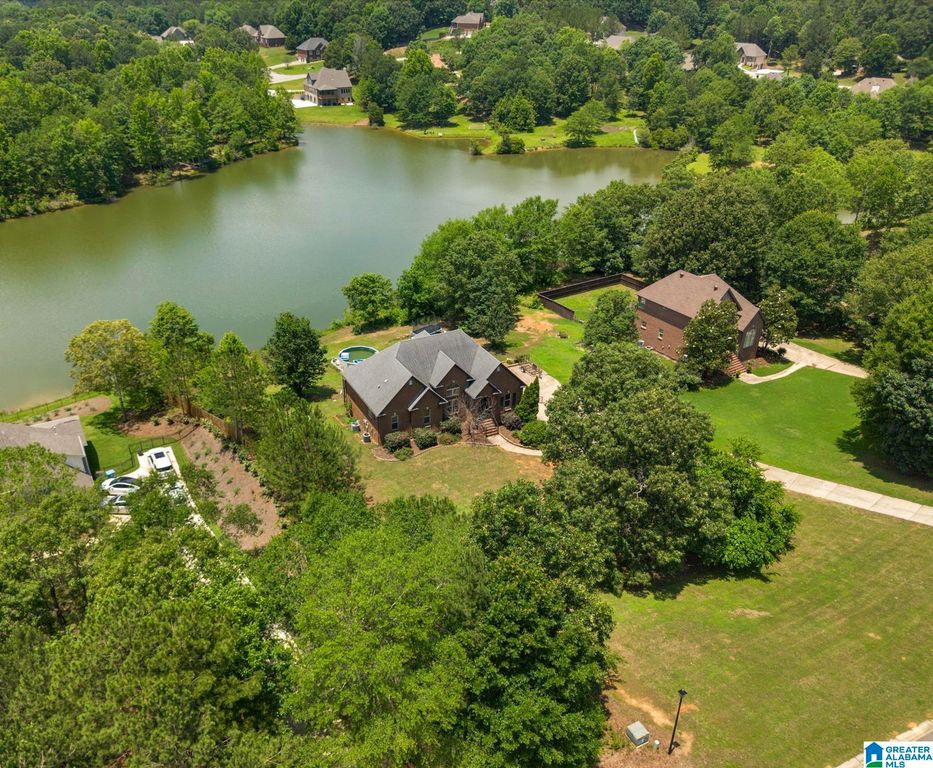 630 EMERALD TRACE, Chelsea, AL 35043