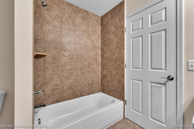 41590 Mitchell Road, Novi, MI 48377