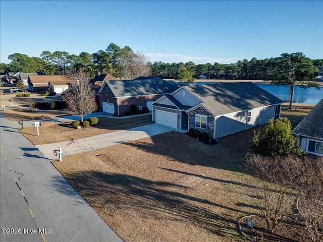 2021 Caracara Drive, New Bern, NC 28560