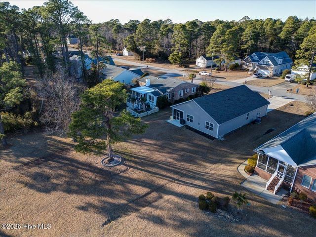 2021 Caracara Drive, New Bern, NC 28560