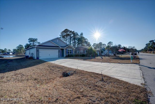 2021 Caracara Drive, New Bern, NC 28560