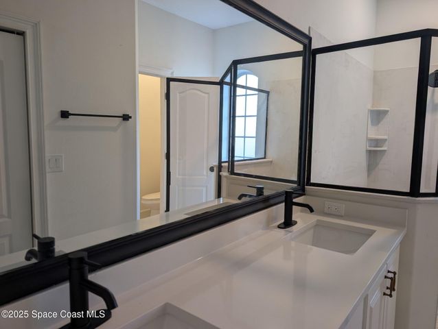 27 Utide Court, Palm Coast, FL 32164