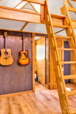 307 Dancing Leaf Lane, Bakersville, NC 28705