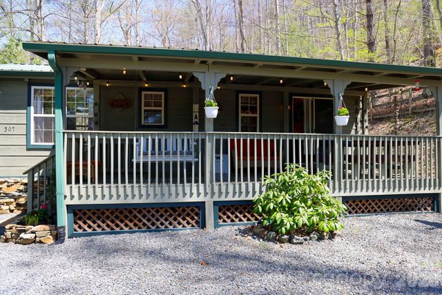 307 Dancing Leaf Lane, Bakersville, NC 28705