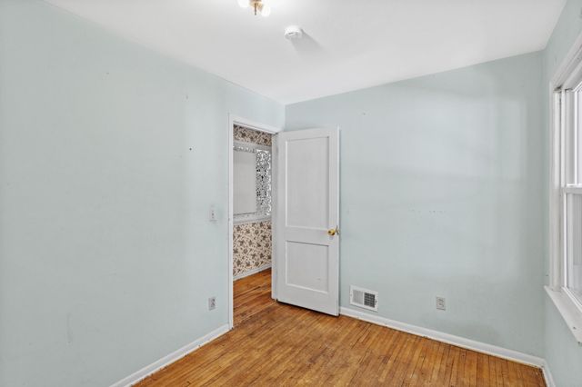 8601 1st Avenue S, Bloomington, MN 55420