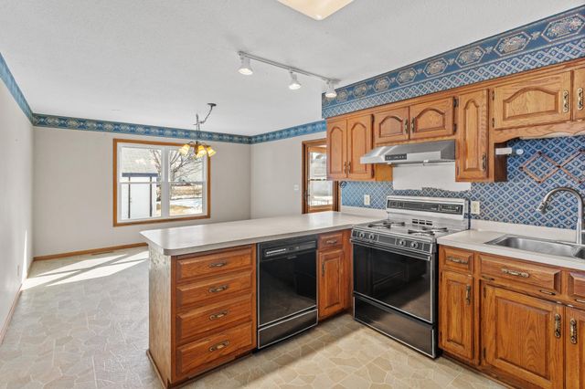 8601 1st Avenue S, Bloomington, MN 55420