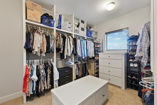 5602 Blossom St, Houston, TX 77007