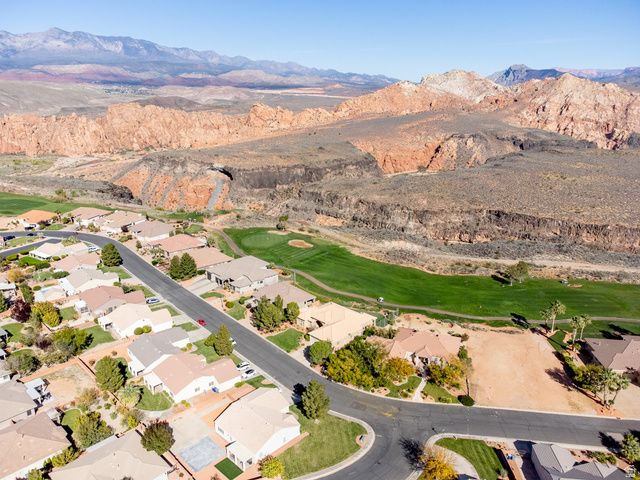 2354 W 1050 N, Hurricane, UT 84737