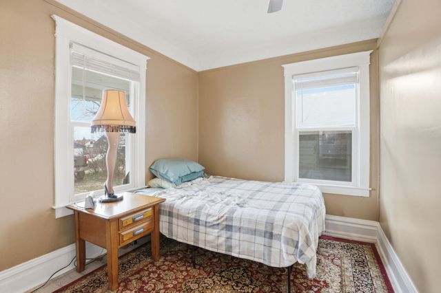 817 E Walton Ave, Spokane, WA 99207