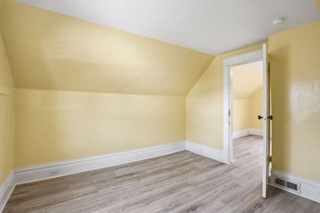 817 E Walton Ave, Spokane, WA 99207