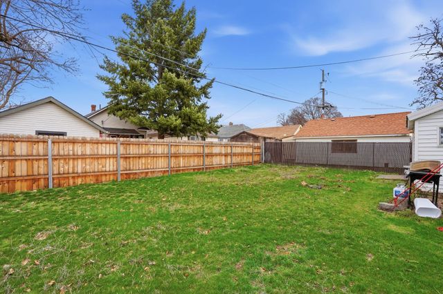 817 E Walton Ave, Spokane, WA 99207