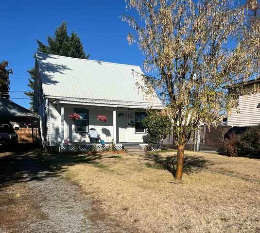 817 E Walton Ave, Spokane, WA 99207